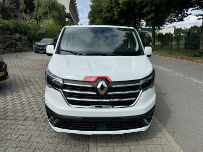 Renault Trafic 2.0dCi 150  EDC AHK/KLIMAUTO/KAMERA