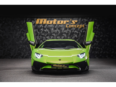 Lamborghini Aventador LP750-4 SV / 1 OF 600