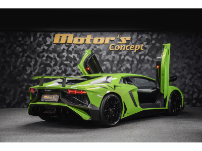 Lamborghini Aventador LP750-4 SV / 1 OF 600