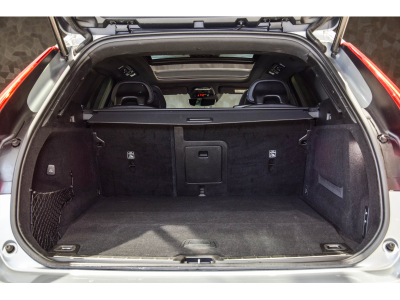 Volvo XC60 T8 R-Design