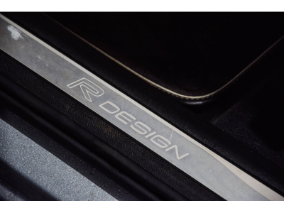 Volvo XC60 T8 R-Design