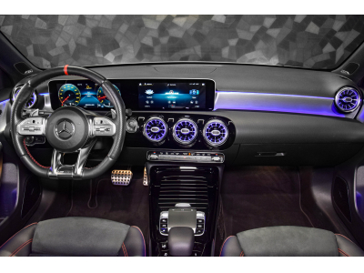 Mercedes-Benz A 35 AMG 4 MATIC