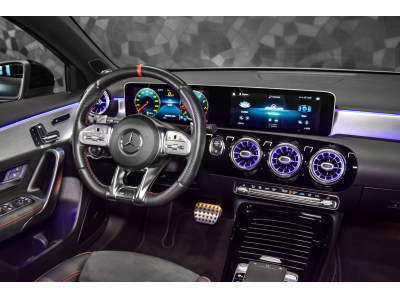 Mercedes-Benz A 35 AMG 4 MATIC