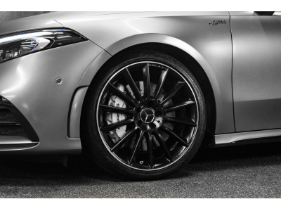 Mercedes-Benz A 35 AMG 4 MATIC
