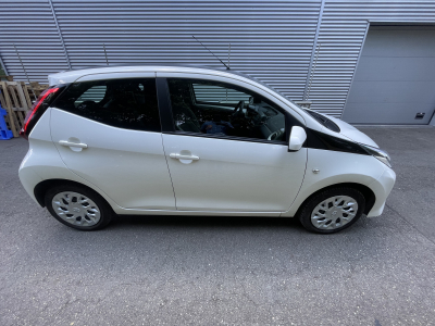 Toyota Aygo 1.0 Essence 72