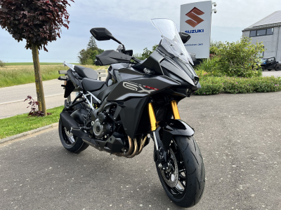 Suzuki GSX-S 1000 GX