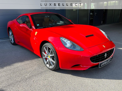 Ferrari California 4.3 V8 460 HP ROSSO CORSA