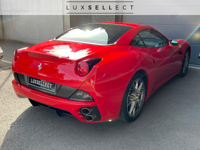 Ferrari California 4.3 V8 460 HP ROSSO CORSA