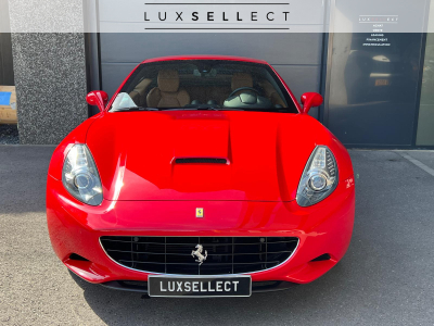 Ferrari California 4.3 V8 460 HP ROSSO CORSA