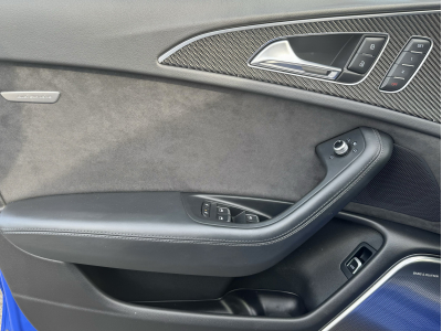 Audi RS6 4.0 AVANT PERFORMANCE NOGARO EDITION 1/150 AKRAPOVIC BANG OLUFSEN PANO