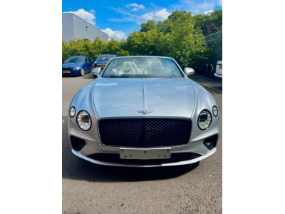 Bentley Continental GTC V8 Mulliner - 1Hand