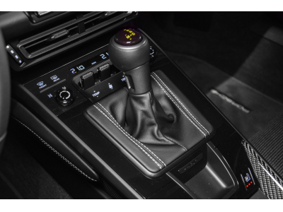 Porsche 911 992 GT3 Touring PDK