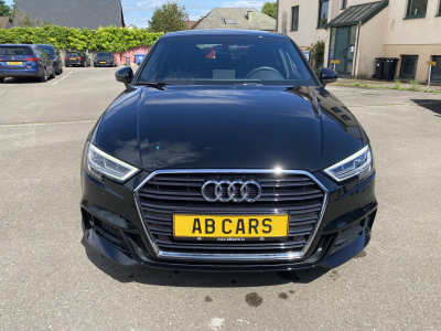 Audi A3 35 Tdi S-Tronic S-line 150 Camera