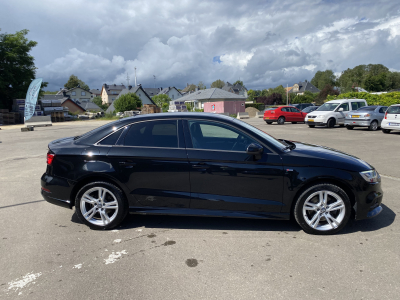 Audi A3 35 Tdi S-Tronic S-line 150 Camera