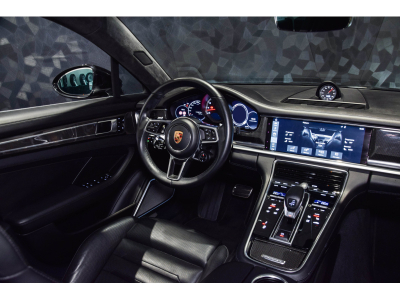 Porsche Panamera Turbo V8