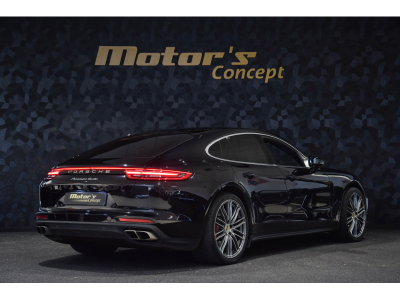 Porsche Panamera Turbo V8