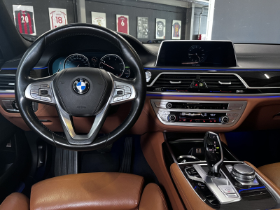 BMW 730 BMW 730 D /360°/Toit ouvrant/HUD/Harman/Kardon/ACC/VOLL