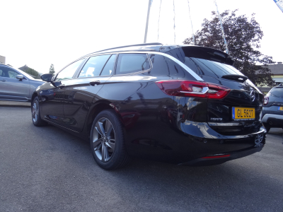 Opel Insignia Sports Tourer 1.5 Diesel Automatique