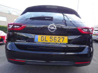 Opel Insignia Sports Tourer 1.5 Diesel Automatique