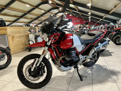 Moto Guzzi V 85 TT  EVOCATIVE  ROSSO