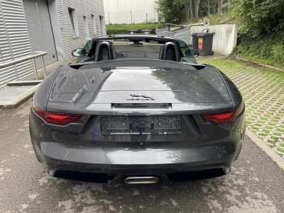 Jaguar F-Type 2.0 Essence 300 CABRIO