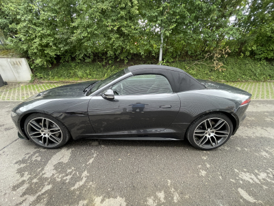 Jaguar F-Type 2.0 Essence 300 CABRIO