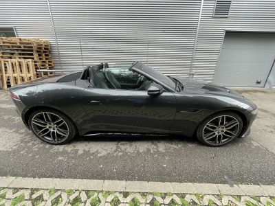 Jaguar F-Type 2.0 Essence 300 CABRIO