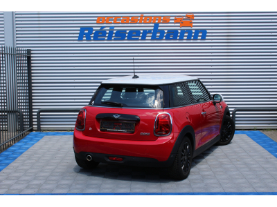 MINI Cooper 1.5 136