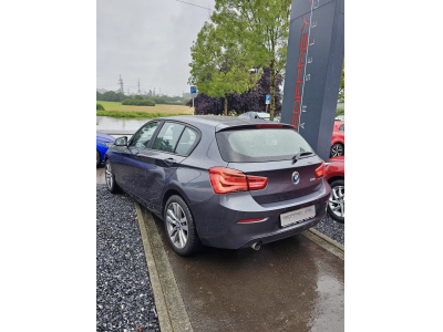 BMW 118 i FACELIFT SPORT LINE AUTO LED NAVI