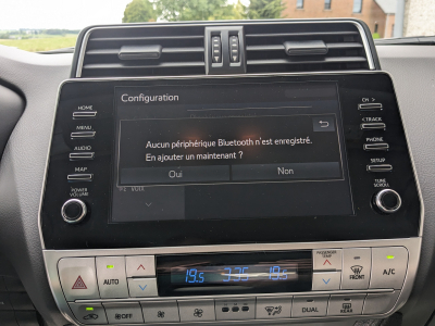 Toyota Land Cruiser 2.8 D-4D A/T 4X4 BLOCAGE PONT CARPLAY TVA RECUP