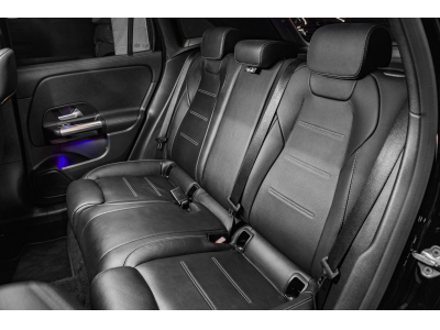 Mercedes-Benz GLA 200 AMG Line
