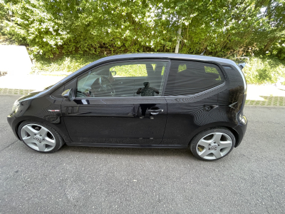 Volkswagen up! 1.0 ESSENCE 140 GTI