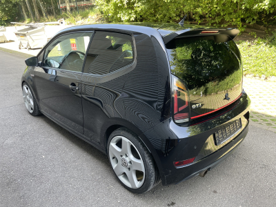 Volkswagen up! 1.0 ESSENCE 140 GTI