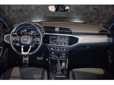 Audi Q3 Sportback S-LINE