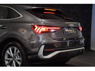 Audi Q3 Sportback S-LINE