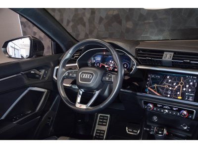 Audi Q3 Sportback S-LINE