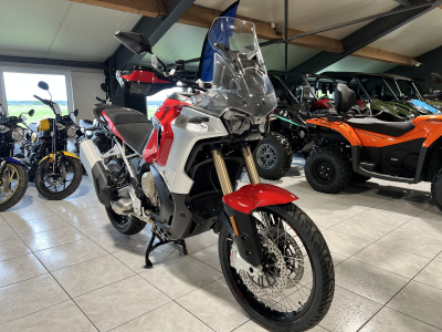 MV Agusta Enduro Veloce 950