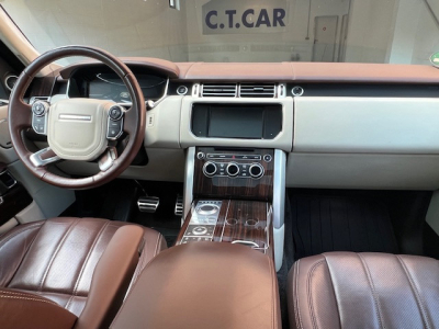 Land-Rover Range Rover 4.4 SDV8 Autobiography Auto.