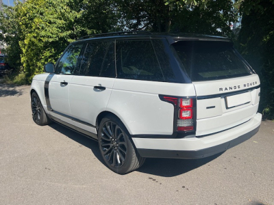 Land-Rover Range Rover 4.4 SDV8 Autobiography Auto.