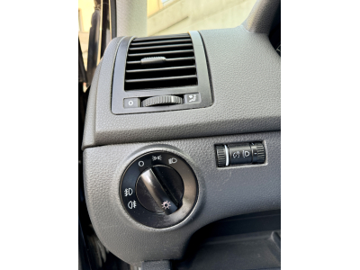Volkswagen Polo IV 1.2 5p  **GARANTIE 12 MOIS + IMMA INCLUS** **Radar Recul, AC, Bluetooth**
