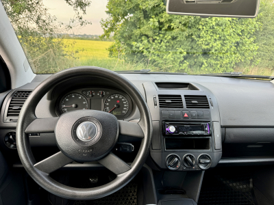 Volkswagen Polo IV 1.2 5p  **GARANTIE 12 MOIS + IMMA INCLUS** **Radar Recul, AC, Bluetooth**