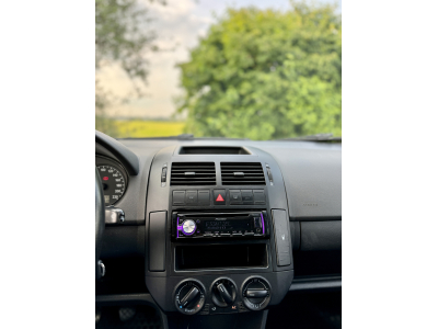 Volkswagen Polo IV 1.2 5p  **GARANTIE 12 MOIS + IMMA INCLUS** **Radar Recul, AC, Bluetooth**