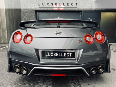 Nissan GT-R R35 V6 3.8 bi-Turbo 570ch Facelift 2017