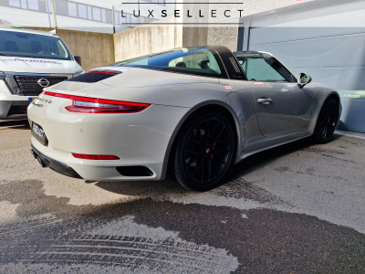 Porsche 911 TARGA 4 GTS / LIFT / PDDC / EXHAUST / CARBON SEATS / FULL OPTIONS