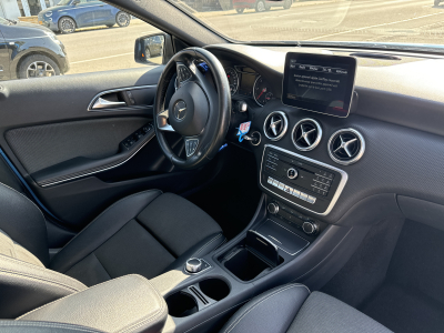 Mercedes-Benz A 180 D AUTO 110CV