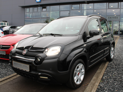 Fiat Panda 1.0 HYBRID CITY CROSS LAUNCH EDITION