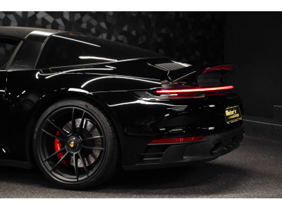 Porsche 992 Targa 4 GTS PDK