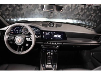 Porsche 992 Targa 4 GTS PDK