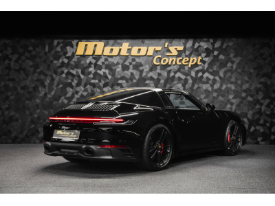 Porsche 992 Targa 4 GTS PDK