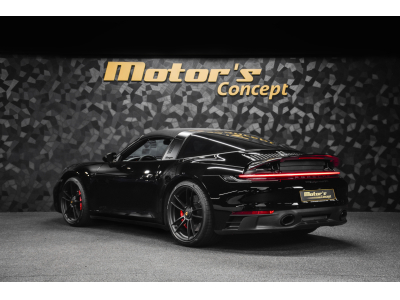 Porsche 992 Targa 4 GTS PDK